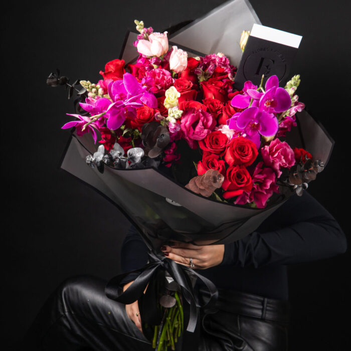 QUEEN BOUQUET
