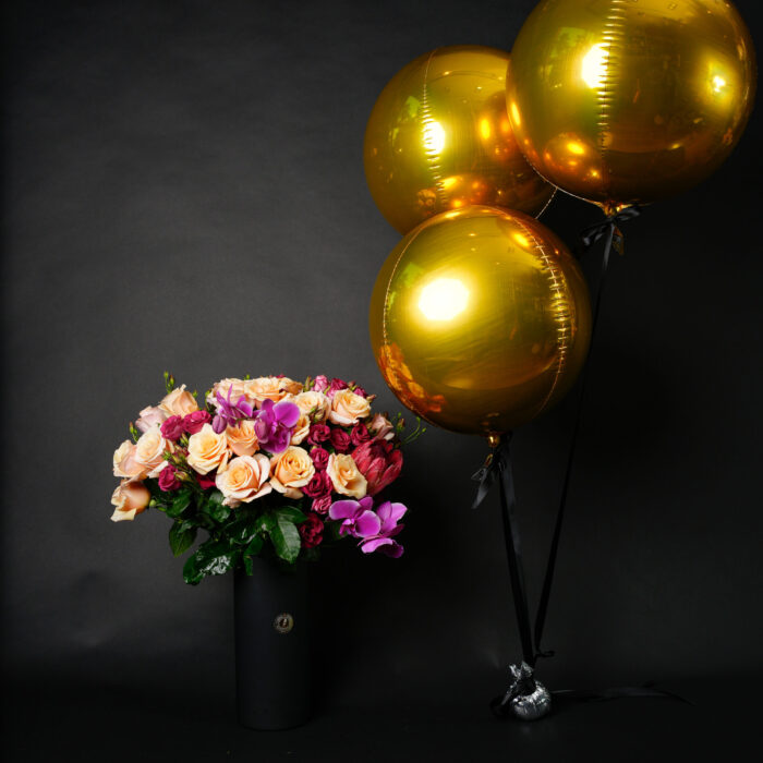 FLOWERS & BALLOONS GOLD